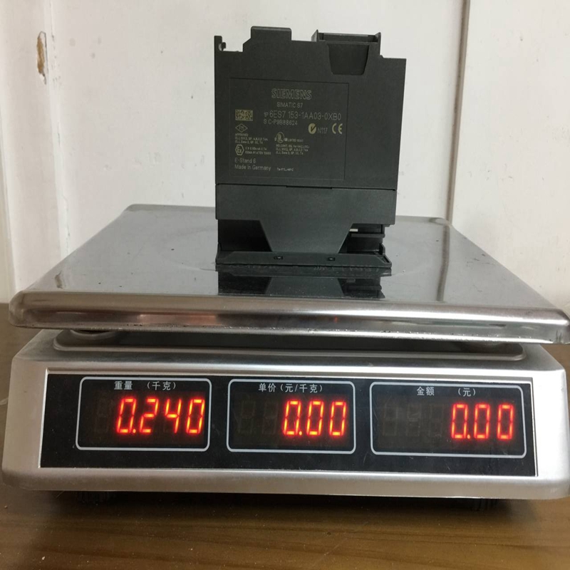 Siemens 6ES7153-1AA03-0XB0 (1)