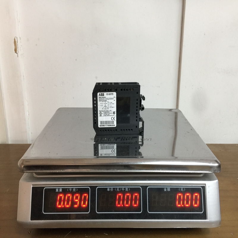 1SVR011700R0000 ABB (1)