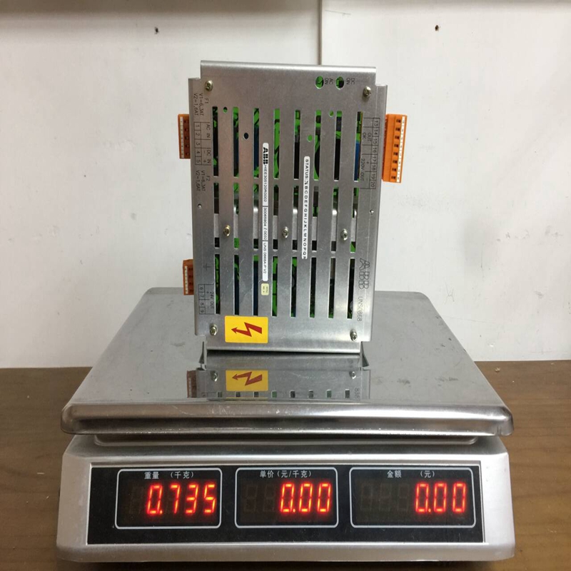 UNS0868A-P HIEE305120R0002 ABB (2)