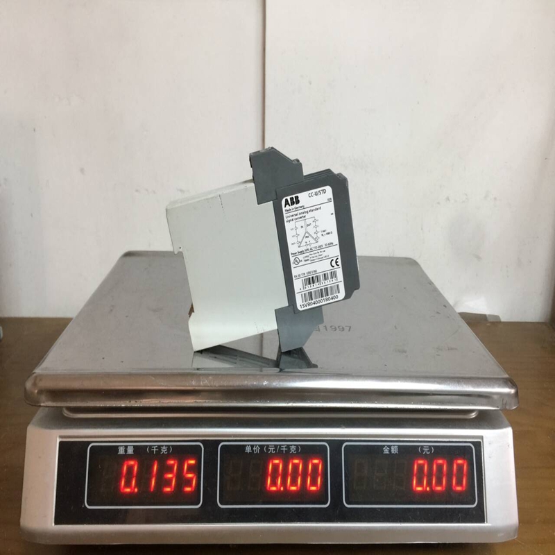 CC-USTD 1SVR040001R0400 ABB (1)