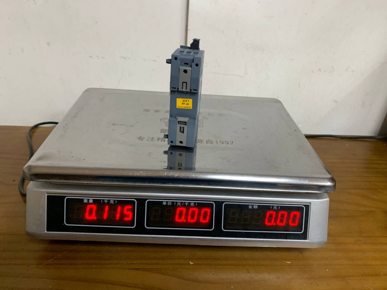 6GK7242-7KX31-0XE0 SIEMENS (1)