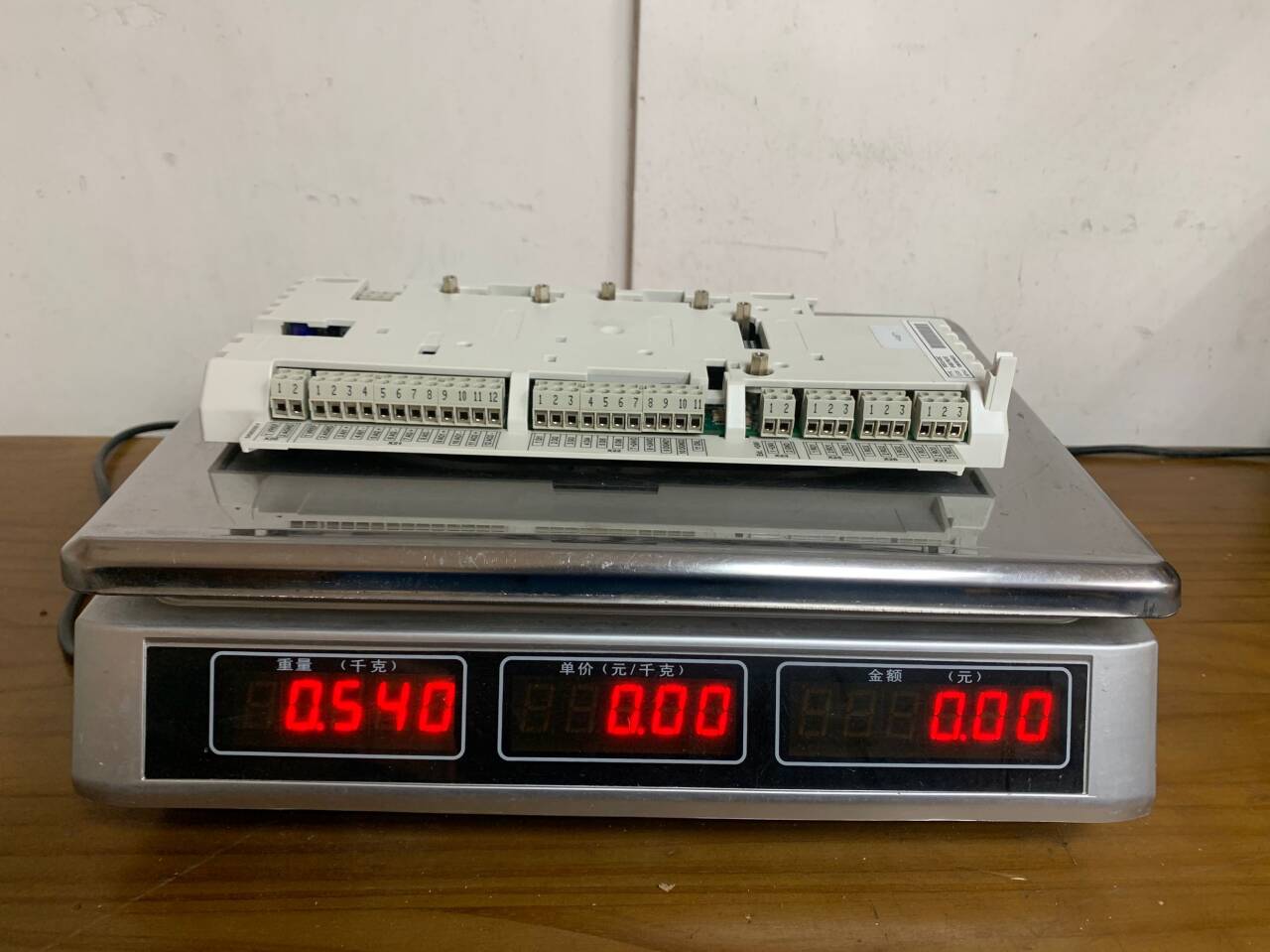 3AXD50000155385 ABB (2)