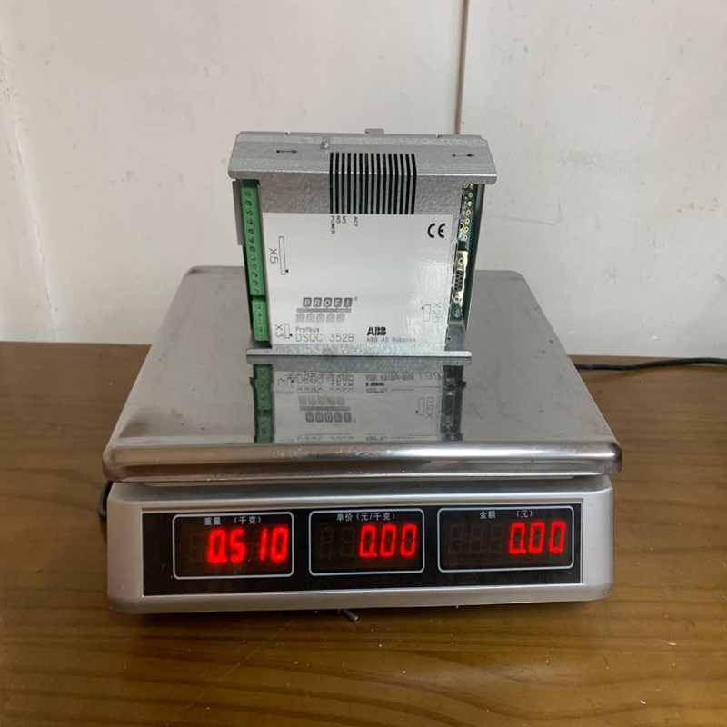 3HNE00009-114 ABB (1)