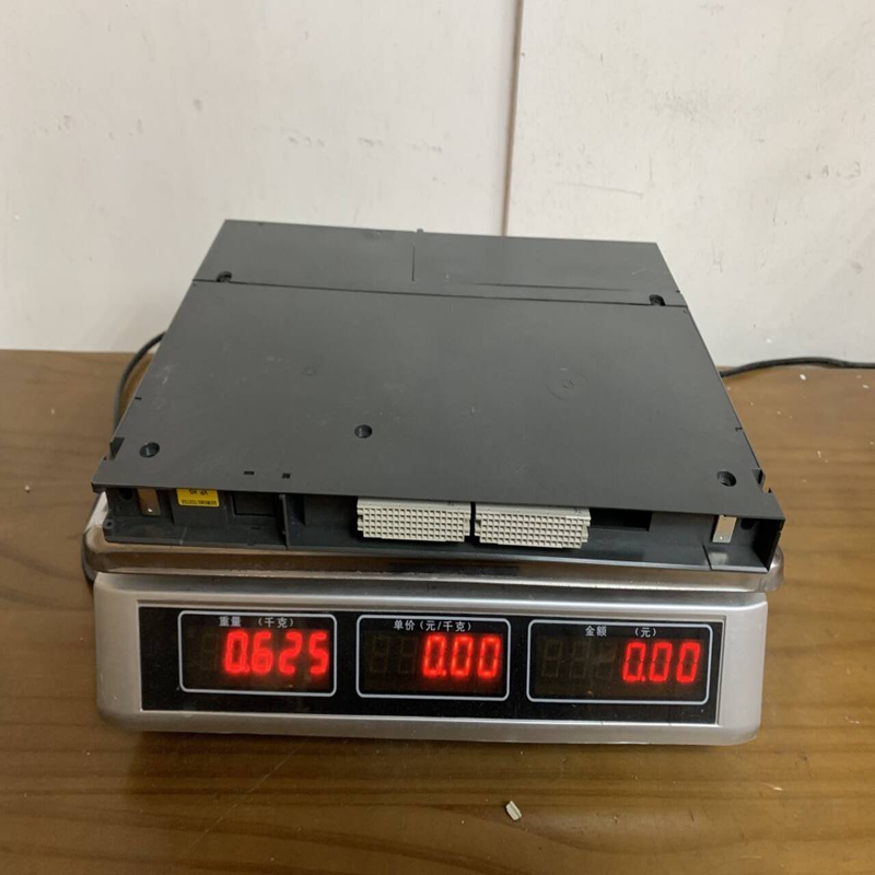 6ES7461-1BA01-0AA0 Siemen (1)