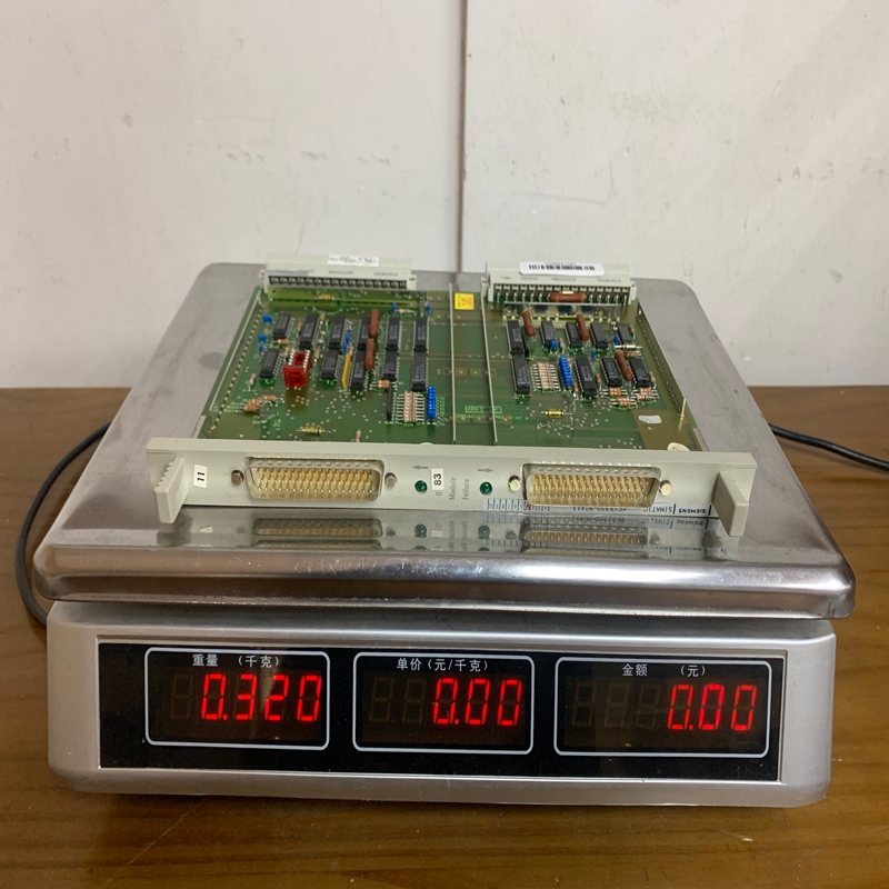 Siemens 6ES300-5CA11 (1)