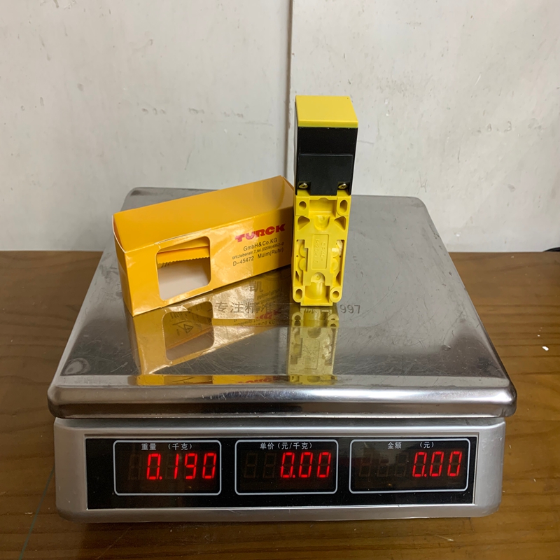 Turck BI15U-CP40-FDZ30X2 (1)