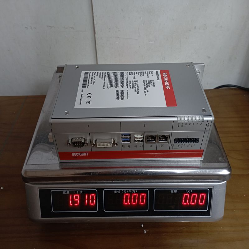 BECKHOFF C6920-0050 (3)