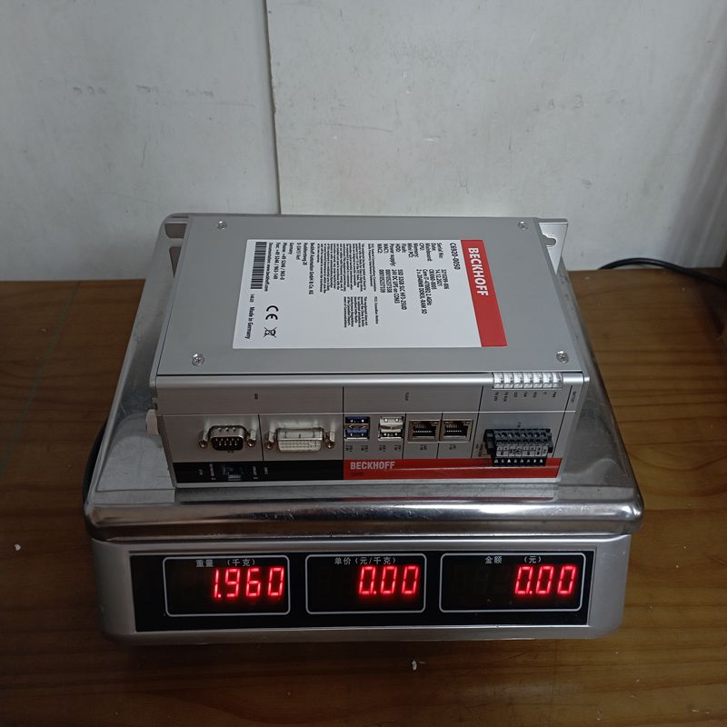 BECKHOFF C6920-0050 (8)