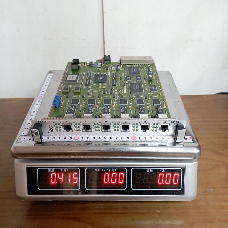 SIEMENS ET100ES30824-Q61-X100-4W30824-Q0061-C008 (3)