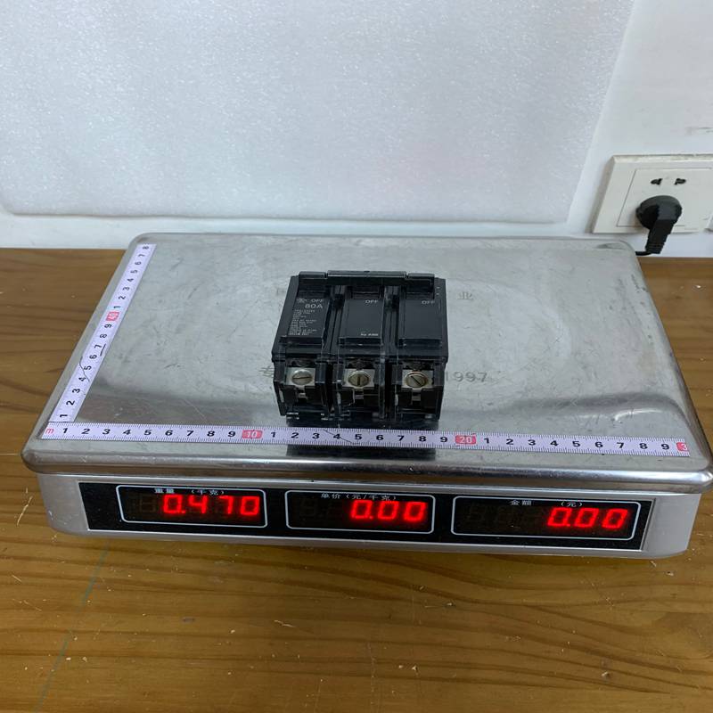 GE THQL32080 (1)