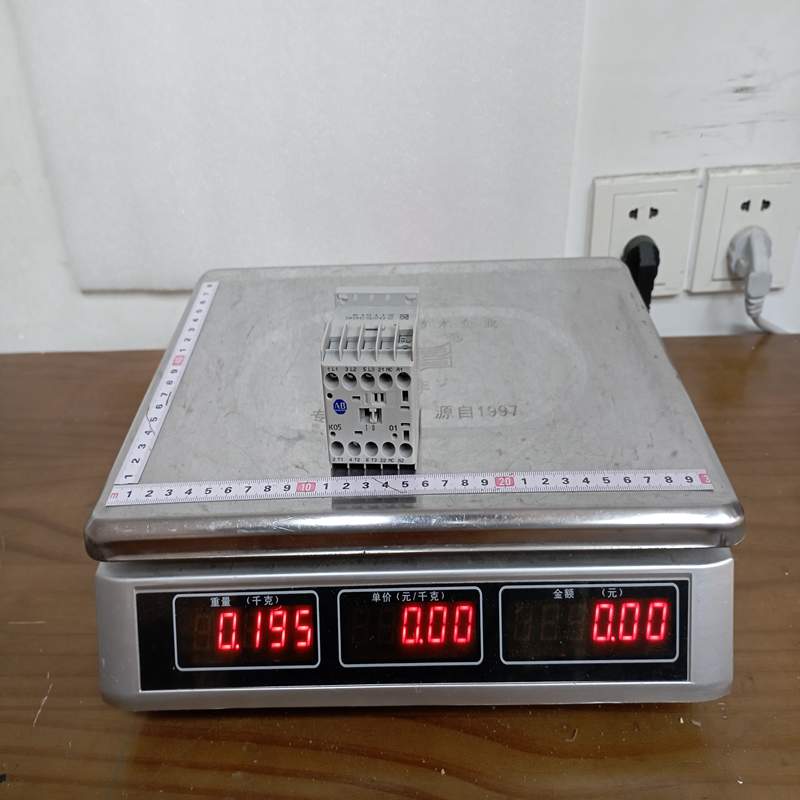 A-B 100-K0501 (1)