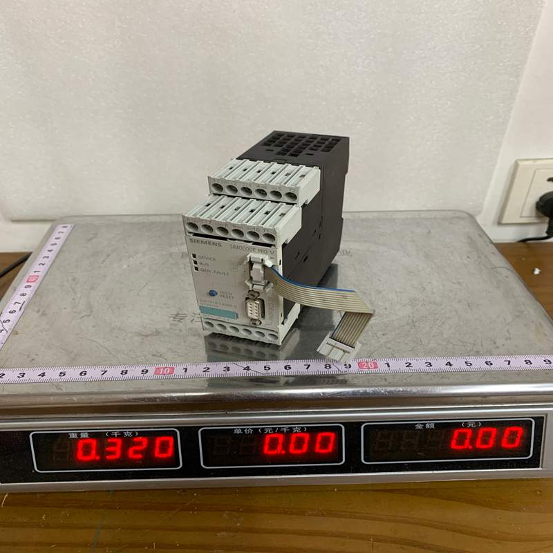 1 SIEMENS 3UF7010-1AU00-0 (2)