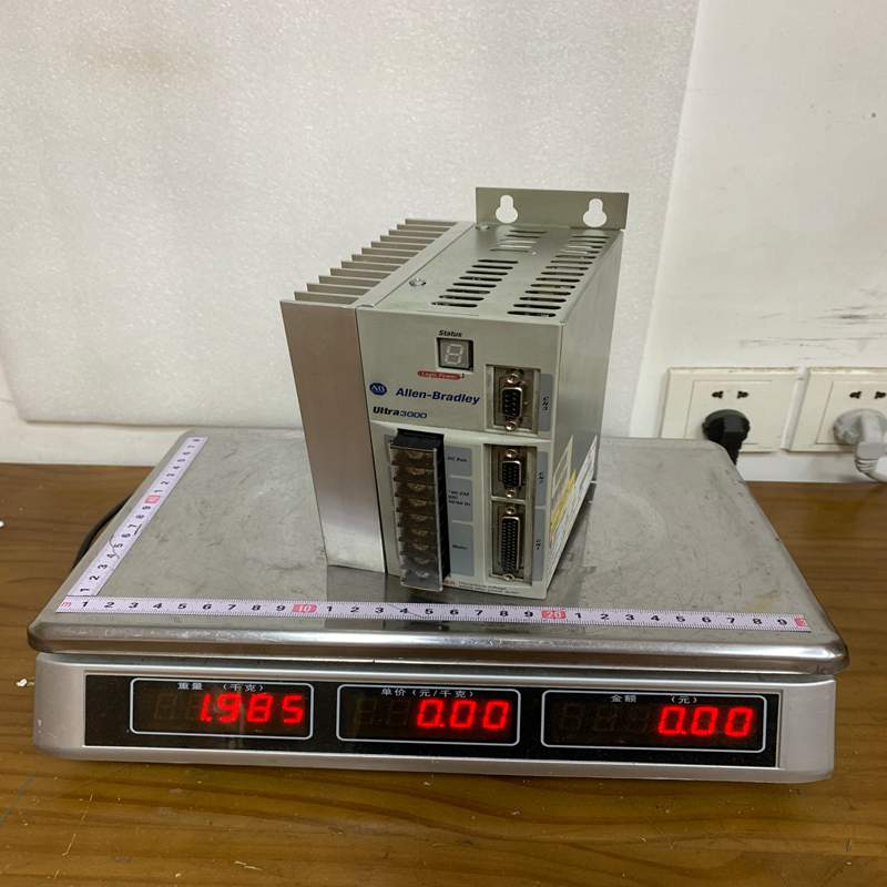 A-B 2098-DSD-020X (2)