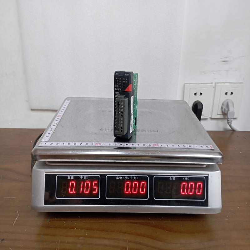 1 AutomationDirect D2-12TR (1)