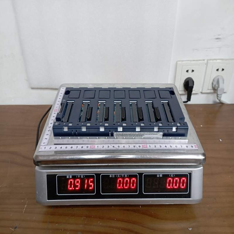 GE IC695CHS007-BA (2)